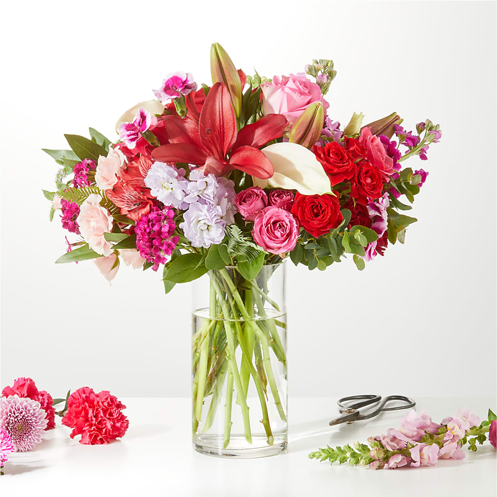Swooning Over You - A Luxury Florist Original – Coquitlam Florist, Port Coquitlam BC