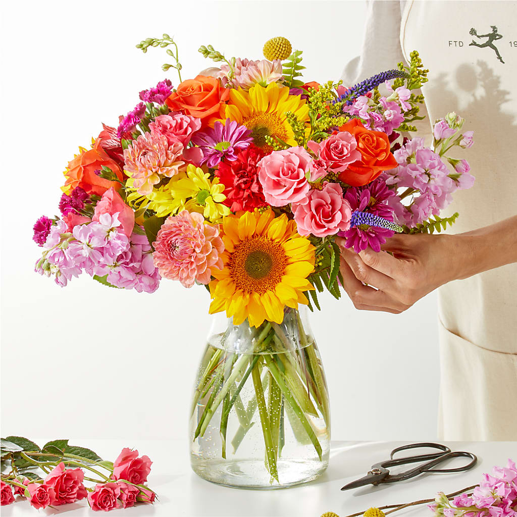 Cue the Confetti - A Florist Original – Coquitlam Florist, Port Coquitlam BC