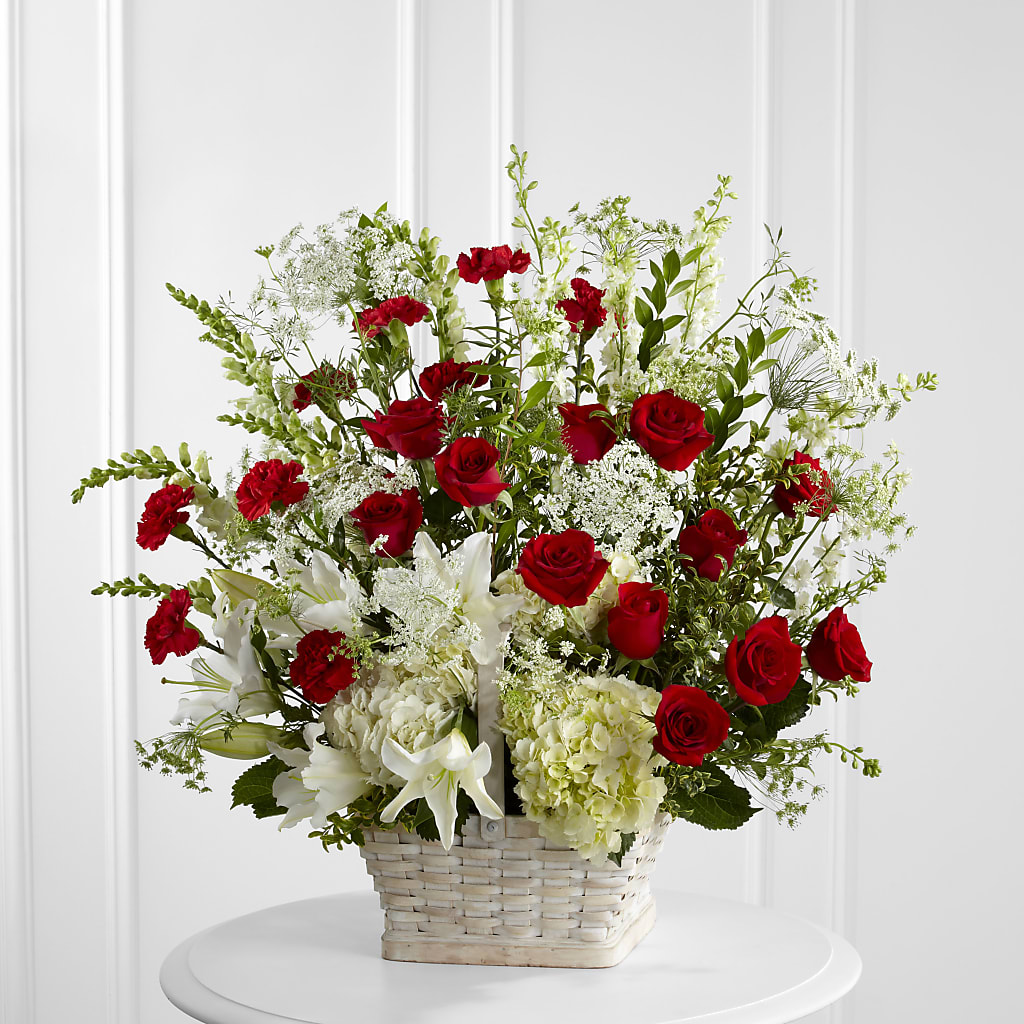 In Loving Memory Arrangement – Coquitlam Florist, Port Coquitlam BC