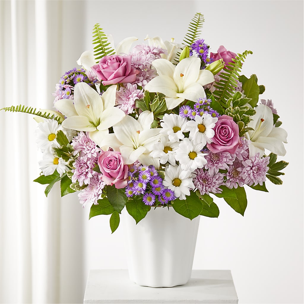 Warmest Thoughts Tabletop Basket – Coquitlam Florist, Port Coquitlam BC