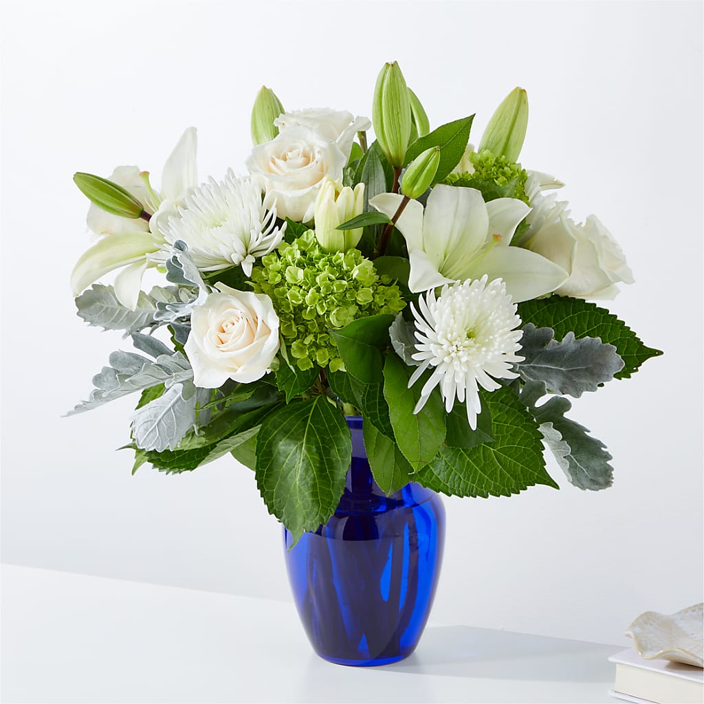 Snowy Dreams Bouquet – Coquitlam Florist, Port Coquitlam BC