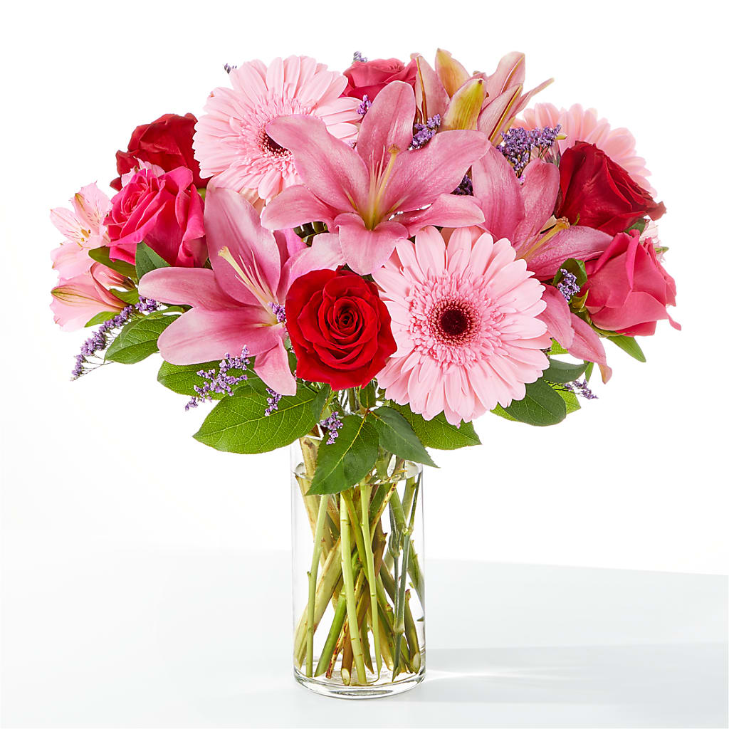Lots of Love Bouquet – Coquitlam Florist, Port Coquitlam BC