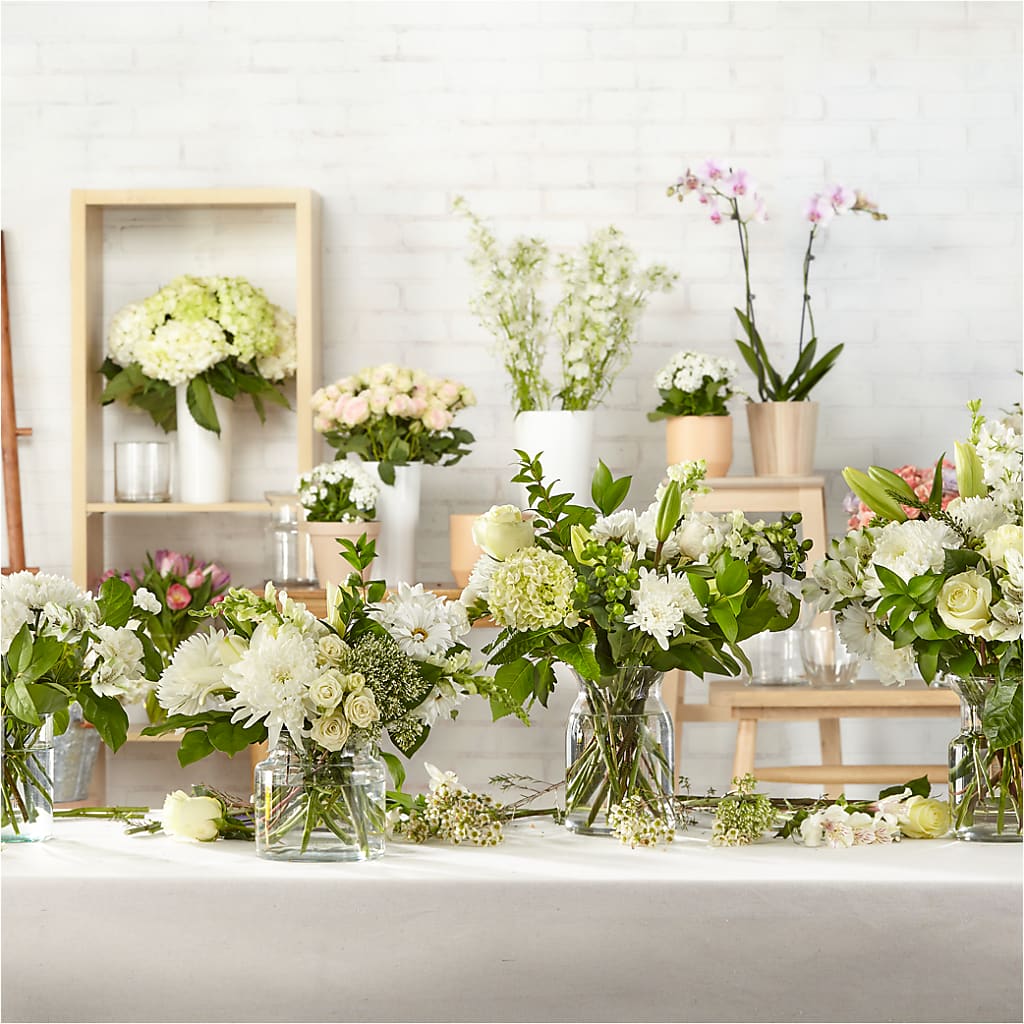 Classic Ivory – A Florist Original –  Coquitlam Florist, Port Coquitlam BC