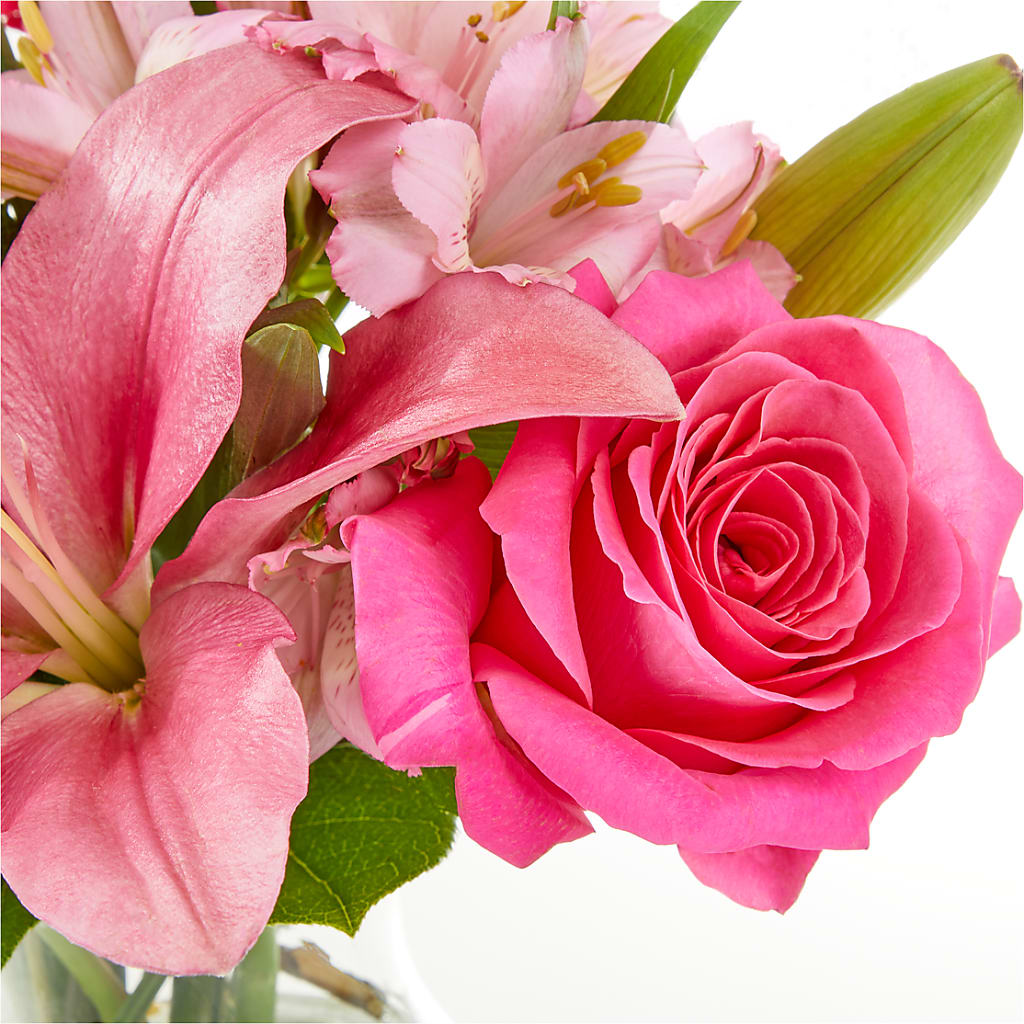 Lots of Love Bouquet –  Coquitlam Florist, Port Coquitlam BC